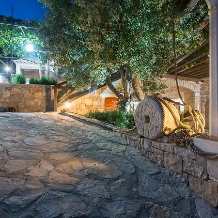Tres Casas Holiday