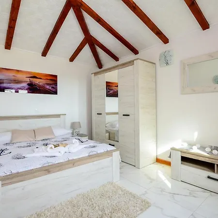 빌라 Tres Casas Holiday 오레비츠