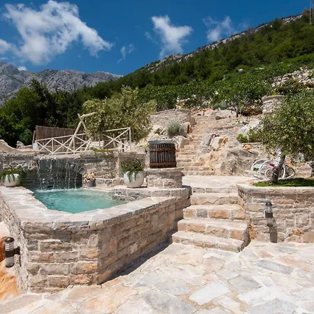 Tres Casas Holiday *